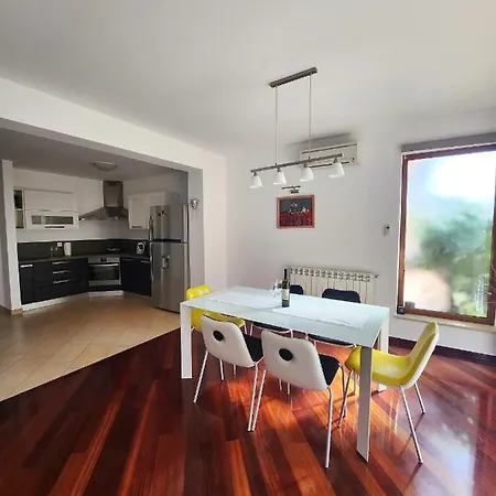 Apartment Draga 1695 Porec